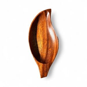 VINTAGE MONKEYPOD WOOD TRAY MADE IN THE PHILLIPINES